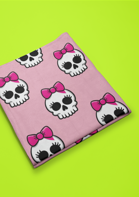 Cute Skull & Bow Plush Blanket